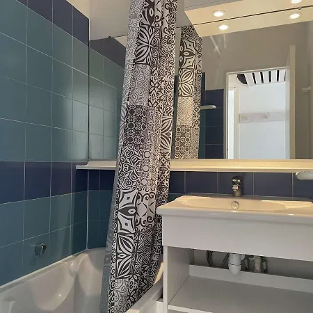 2 Pieces Avec Piscine - 4 Couchages, Juan Les Pins - Fr-1-252-190